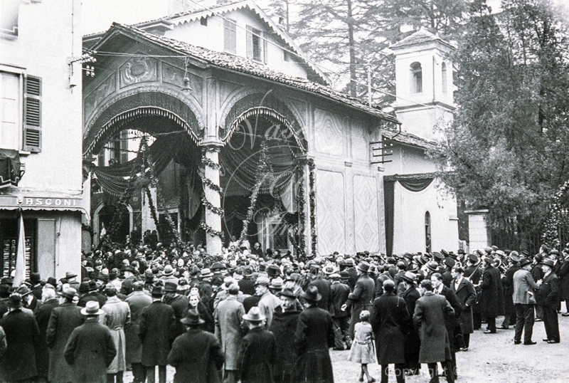 Cernobbio entrata nuovo parroco 1934 fotovasconi